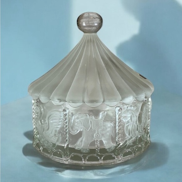 Goebel Frosted Crystal Carousel Glass Candy Dish - Picture 3 of 13